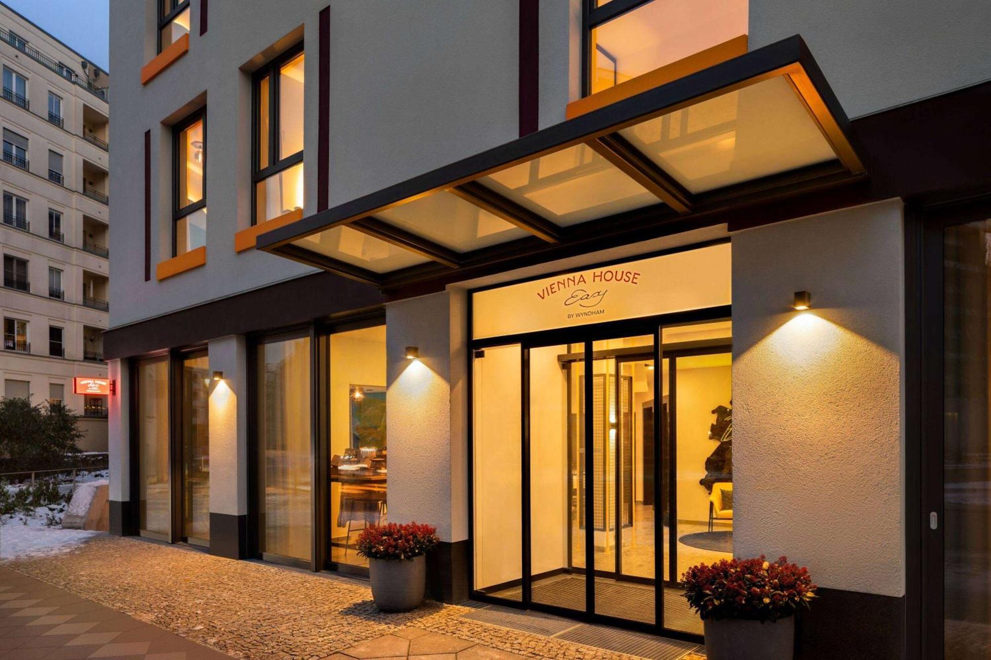 Vienna House Easy By Wyndham Berlin Potsdamer Platz Exterior photo